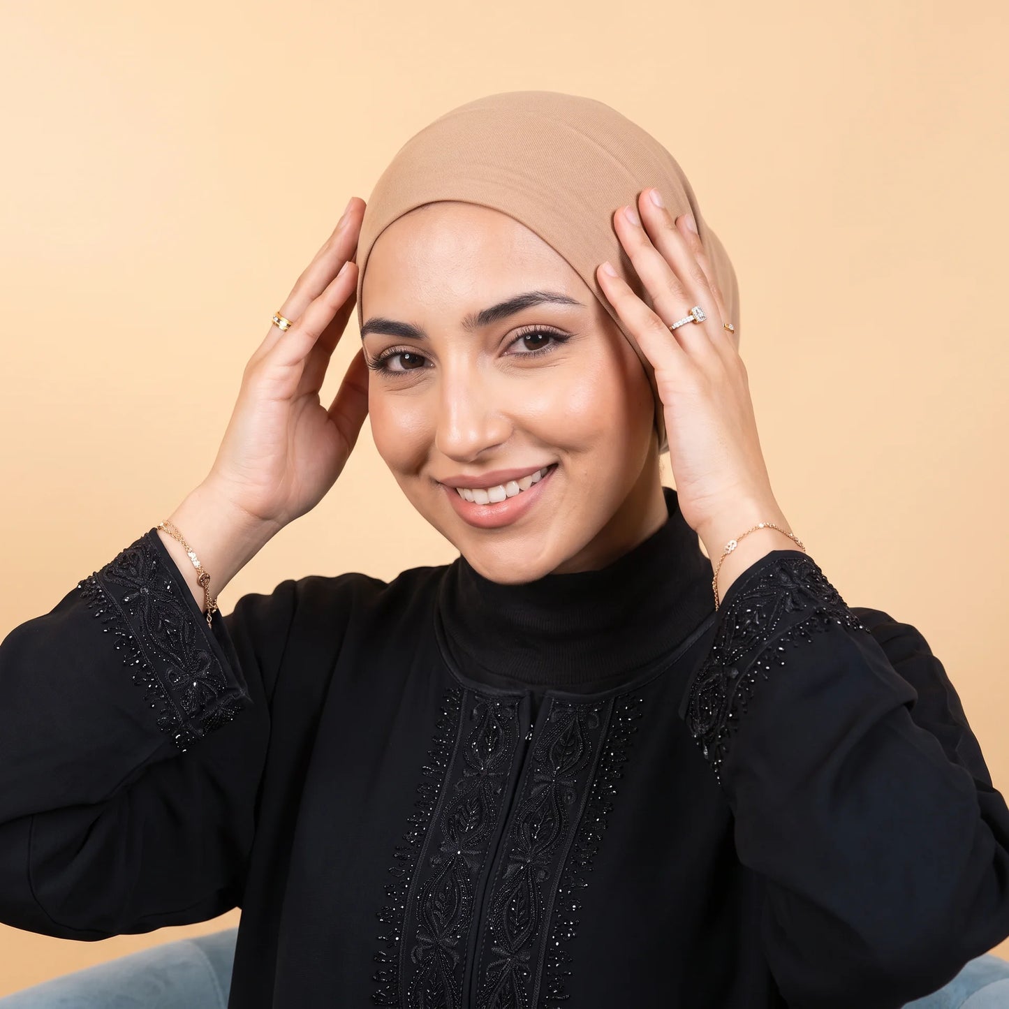 Hijabi Seidenhaube – Stoppt Haarausfall & Bruch am Ansatz